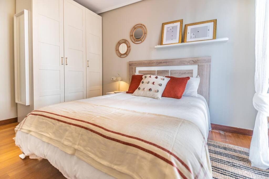 Piso De Diseno En El Casco Antiguo Apartment Castro Urdiales Ngoại thất bức ảnh